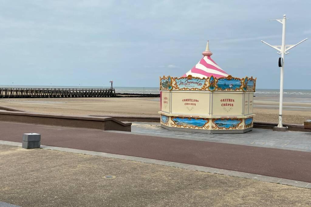 Maison Des Residences De La Mer Courseulles-sur-Mer Bagian luar foto
